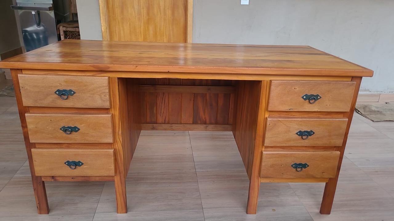 Escrivaninhas rústico artesanal